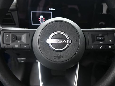 New 2026 Nissan Kicks SV image 10