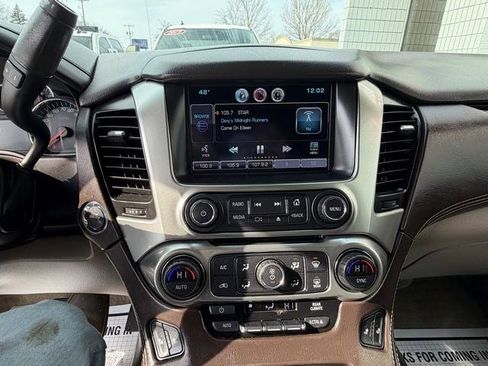 Used 2015 Chevrolet Tahoe LT w/ Luxury Package image 19