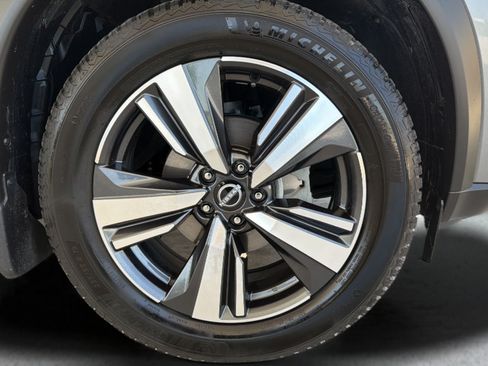 Certified 2023 Nissan Rogue SL w/ SL Premium Package FWD image 24