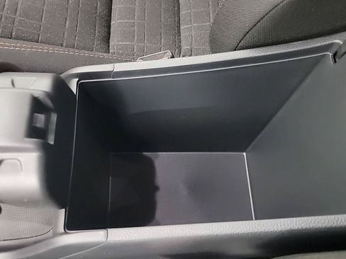 Certified 2026 Honda HR-V Sport image 32