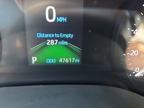 Used 2024 Toyota Sienna XLE image 26