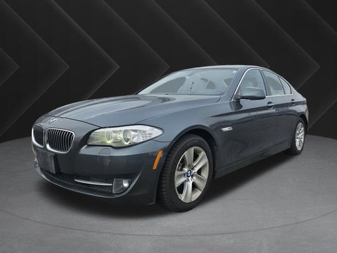 Used 2013 BMW 528i xDrive Sedan image 1