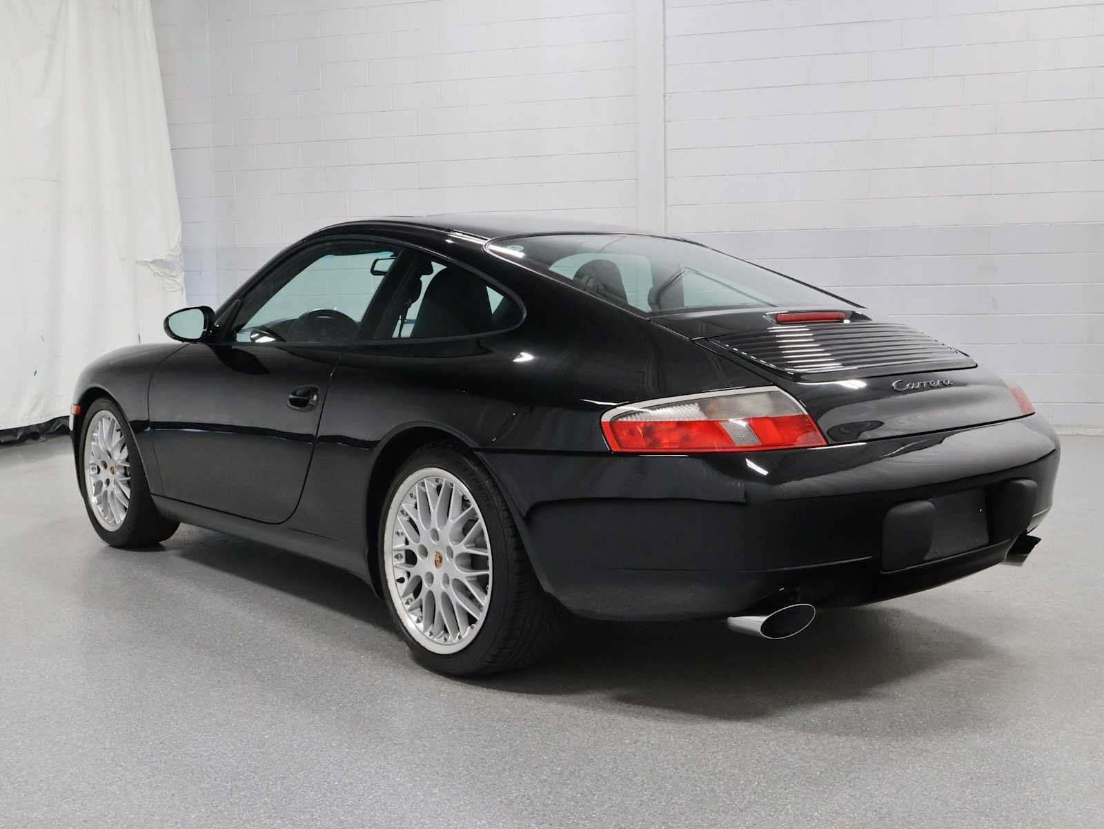 Used 2001 Porsche 911 Carrera 4 AWD/4WD image 3