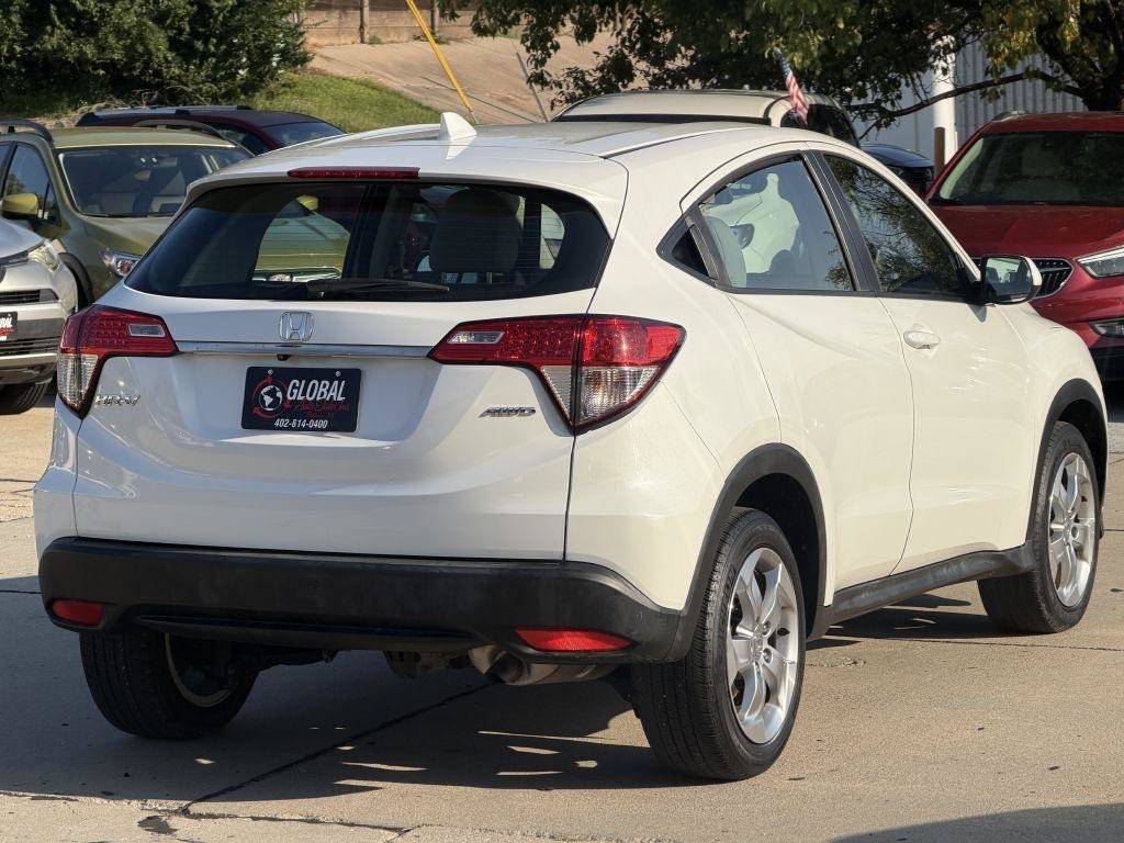 Used 2022 Honda HR-V LX image 6