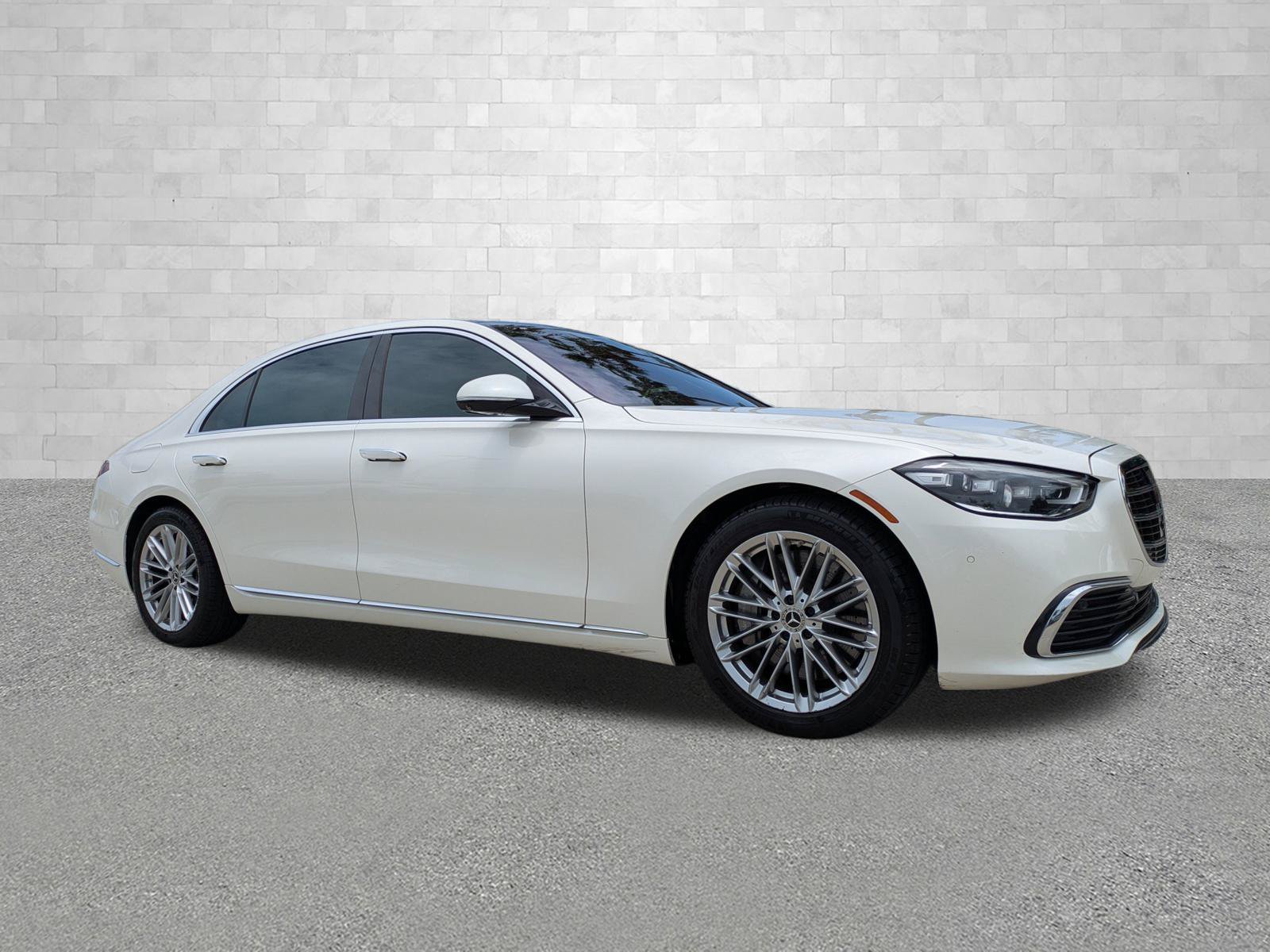 Used 2021 Mercedes-Benz S 580 4MATIC Sedan image 1