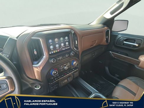 Used 2022 Chevrolet Silverado 1500 High Country AWD/4WD image 21