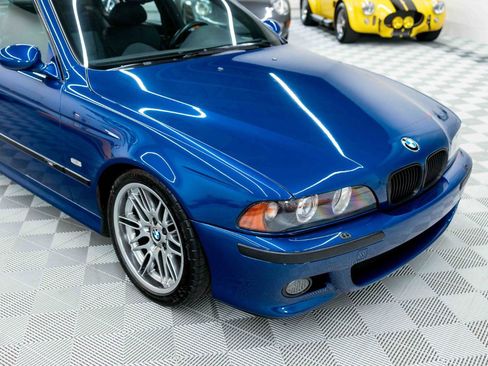 Used 2002 BMW M5 RWD image 16