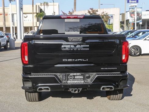 Used 2024 GMC Sierra 1500 Denali Ultimate AWD/4WD image 7