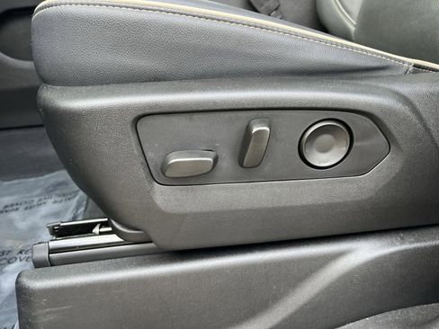 Used 2021 Chevrolet Tahoe Premier image 14