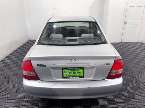Used 2000 MAZDA Protege ES FWD image 5