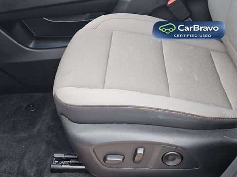 Certified 2026 Chevrolet Traverse LT w/ Driver Confidence Package FWD image 29