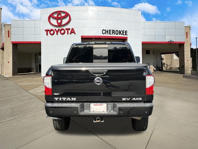 Used 2021 Nissan Titan SV w/ SV Convenience Package AWD/4WD image 6
