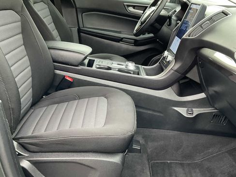 Used 2023 Ford Edge SE w/ Black Appearance Package image 48