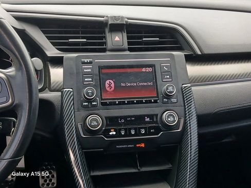 Used 2018 Honda Civic Sport image 27