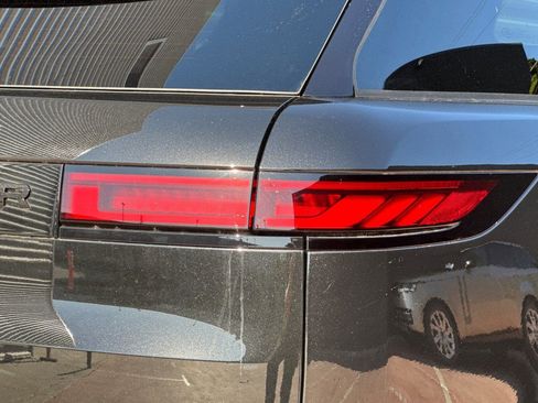 New 2026 Land Rover Range Rover Sport Dynamic SE image 12