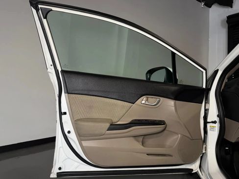 Used 2014 Honda Civic LX image 19