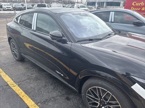 New 2026 Ford Mustang Mach-E Premium image 10