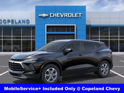 New 2026 Chevrolet Blazer LT AWD/4WD image 2