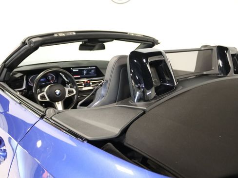 Used 2026 BMW Z4 sDrive30i RWD image 63