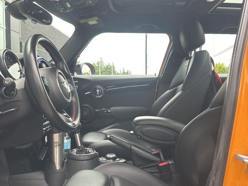Used 2016 MINI Cooper S FWD image 8