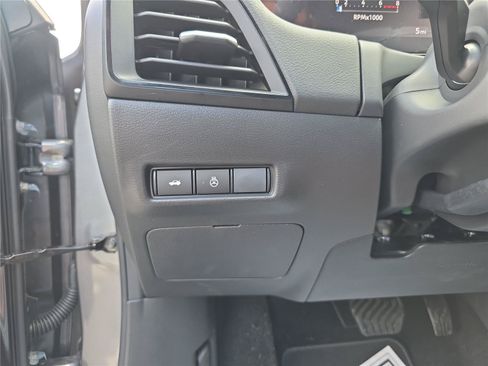 New 2026 Nissan Sentra SV w/ SV Convenience Package FWD image 11