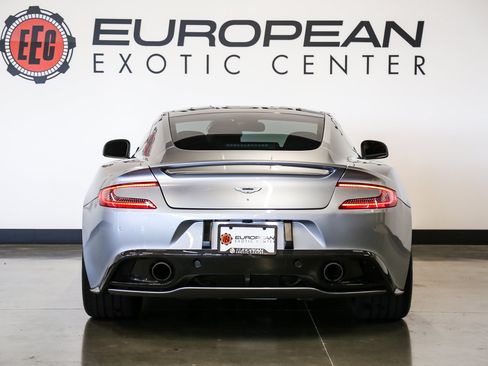 Used 2014 Aston Martin Vanquish Coupe RWD image 10
