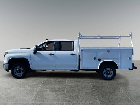 Used 2023 Chevrolet Silverado 2500 W/T w/ WT Convenience Package RWD image 2