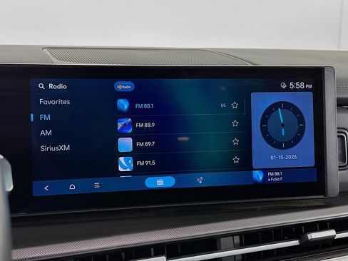 Used 2025 Hyundai Santa Fe SEL image 21