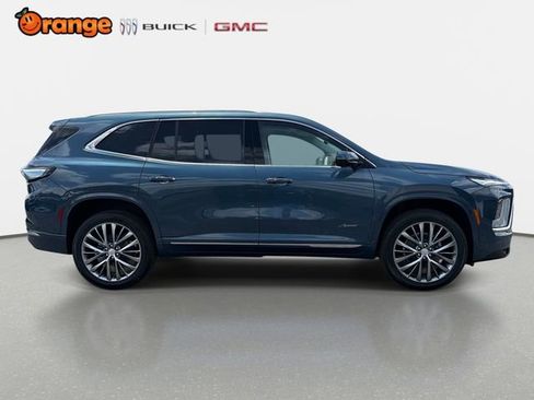 New 2026 Buick Enclave Avenir FWD image 2