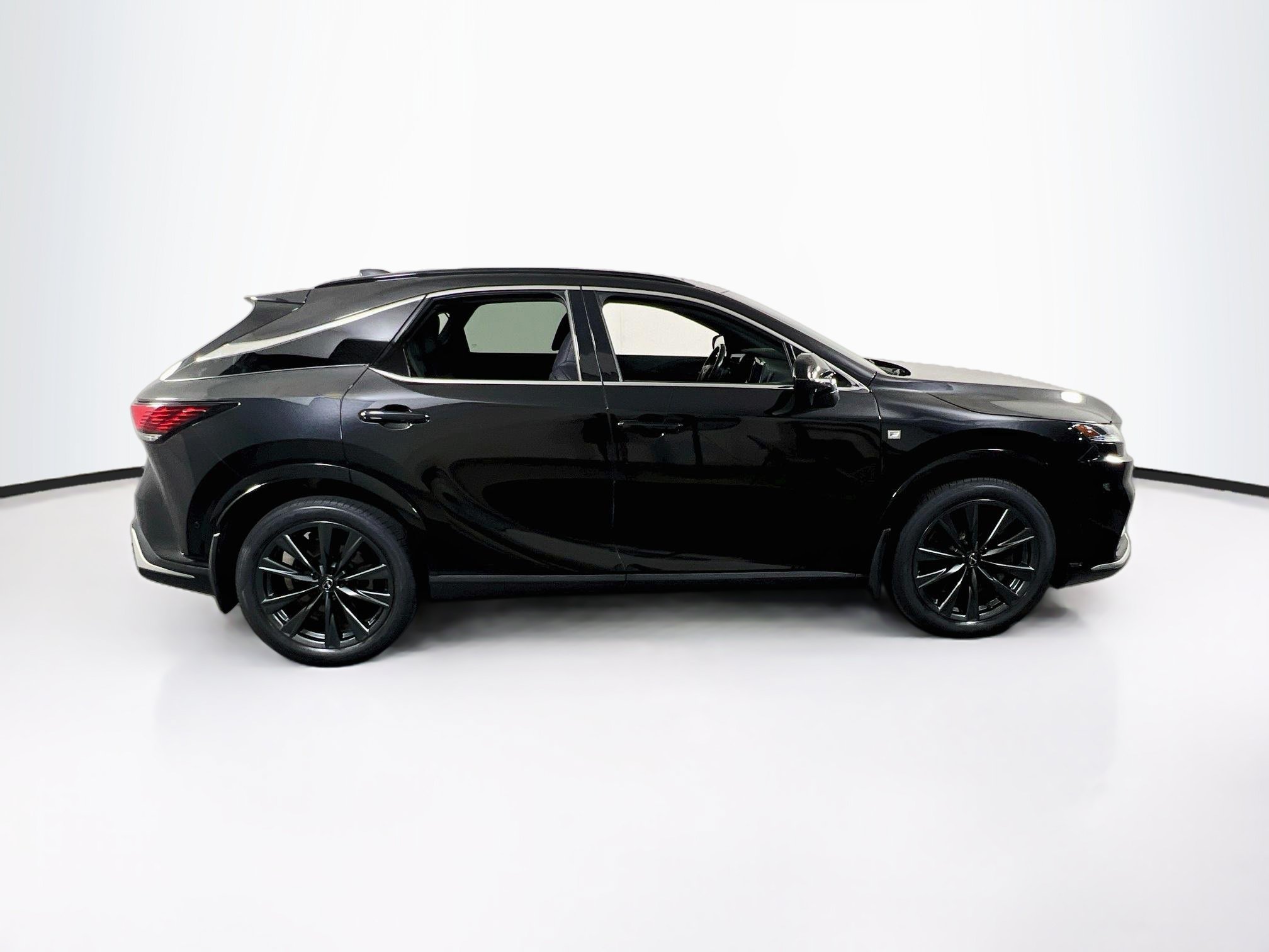 Used 2024 Lexus RX 350 F Sport w/ Convenience Package AWD/4WD image 4