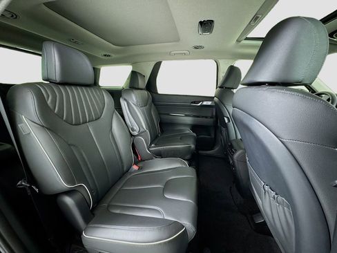 Used 2023 Hyundai Palisade Limited image 29
