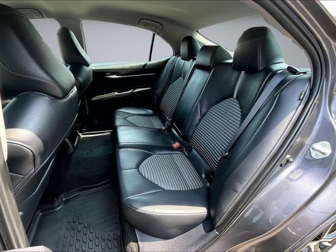 Used 2023 Toyota Camry SE FWD image 22