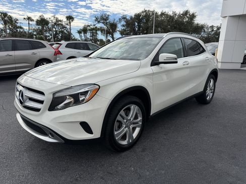 Used 2016 Mercedes-Benz GLA 250 4MATIC image 7