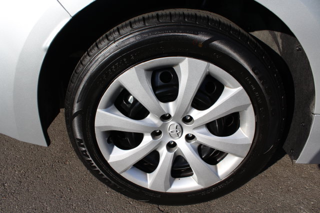 Certified 2025 Toyota Corolla LE FWD image 13