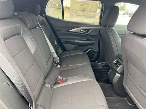 New 2026 Chevrolet Equinox EV LT image 24