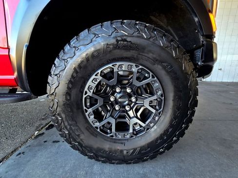 Used 2024 Ford F150 Raptor image 37