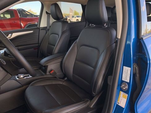 Used 2021 Ford Escape SEL image 14