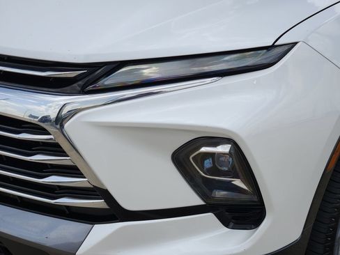 Used 2023 Chevrolet Blazer Premier w/ Enhanced Convenience Package FWD image 9