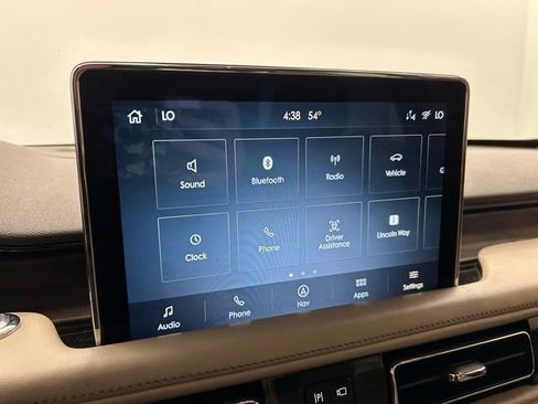 Used 2020 Lincoln Aviator Reserve w/ Equipment Group 202A image 38