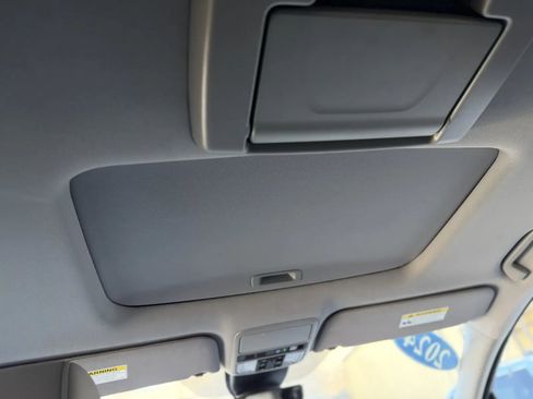 Used 2024 Honda Odyssey Touring image 33