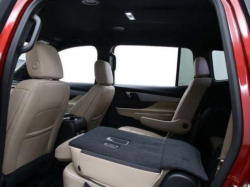 New 2026 Buick Enclave Preferred w/ Power Package image 13