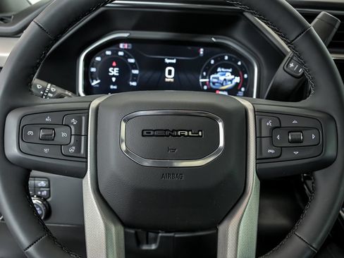 New 2026 GMC Sierra 2500 Denali w/ Denali Reserve Package AWD/4WD image 15