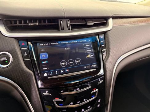Used 2019 Cadillac XTS Luxury FWD image 30