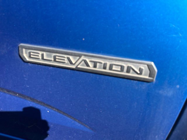 Used 2022 GMC Canyon Elevation w/ Elevation Premium Package AWD/4WD image 8