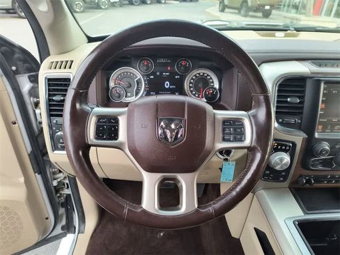 Used 2015 RAM 1500 Laramie image 14