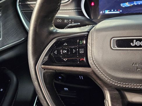 Used 2021 Jeep Grand Cherokee L Overland w/ Luxury Tech Group IV image 28