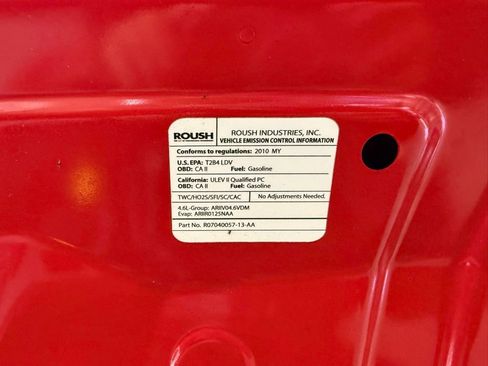 Used 2010 Ford Mustang GT Premium image 18