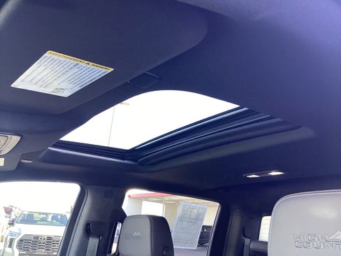 Used 2021 Chevrolet Silverado 1500 High Country w/ Safety Package II image 29