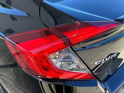 Used 2021 Honda Civic EX image 28