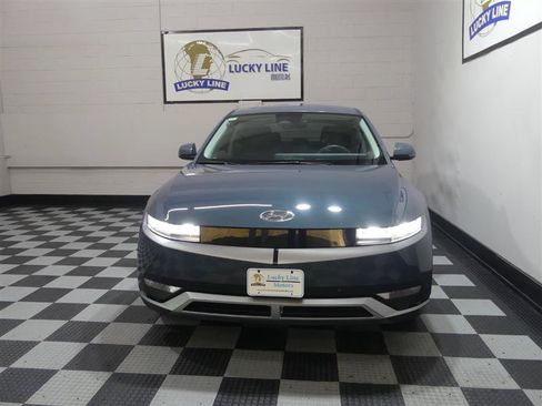 Used 2024 Hyundai Ioniq 5 SEL AWD/4WD image 2